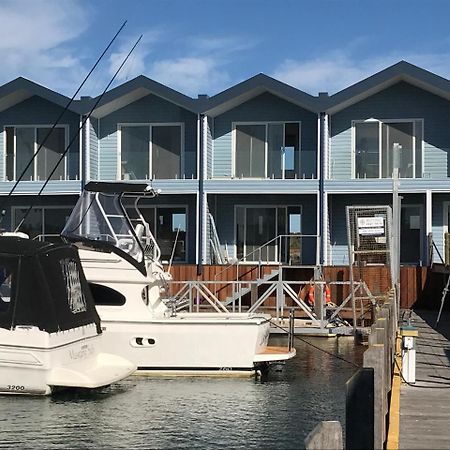 Marina View Chalets Mandurah Bagian luar foto