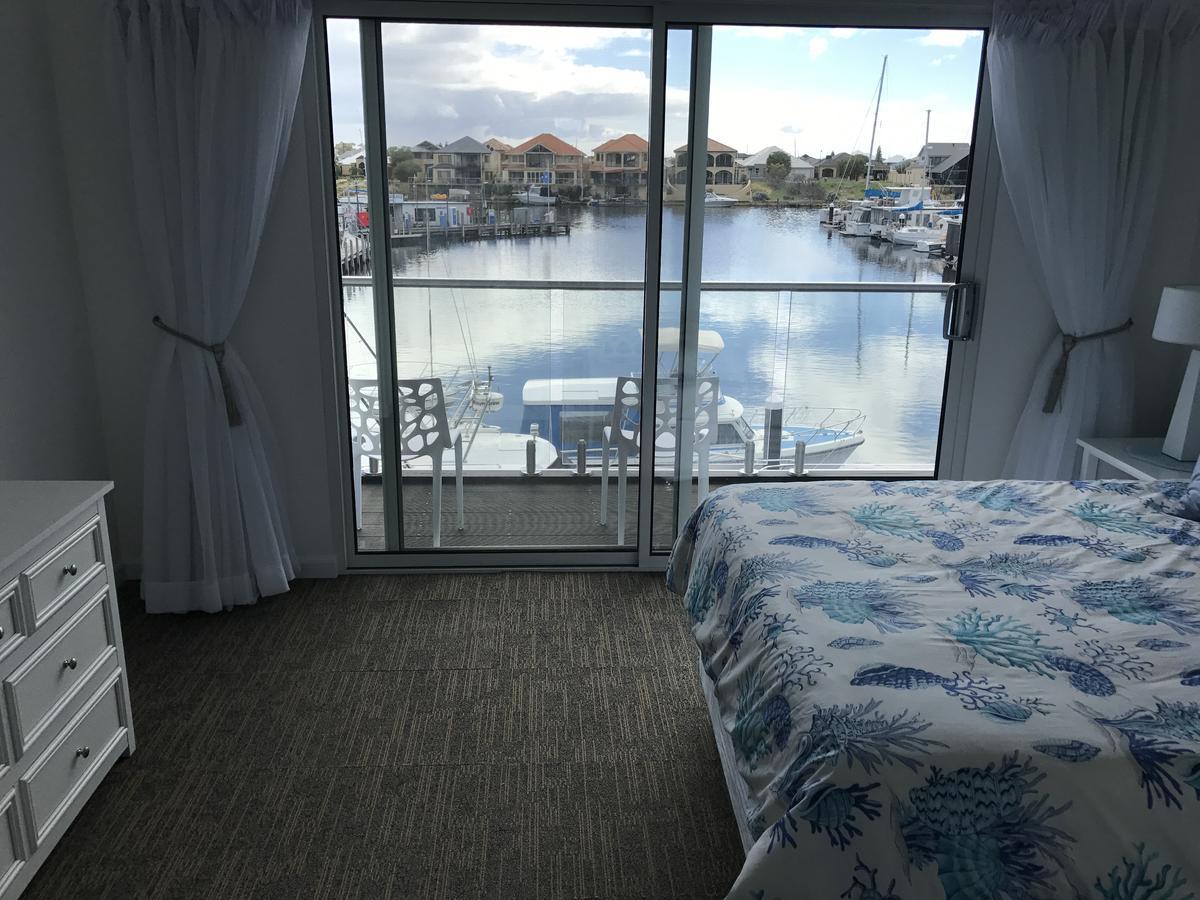 Marina View Chalets Mandurah Bagian luar foto